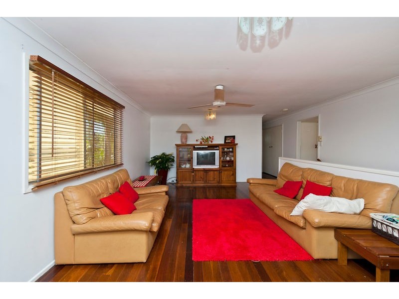 52 Pleasant Drive, Albany Creek QLD 4035