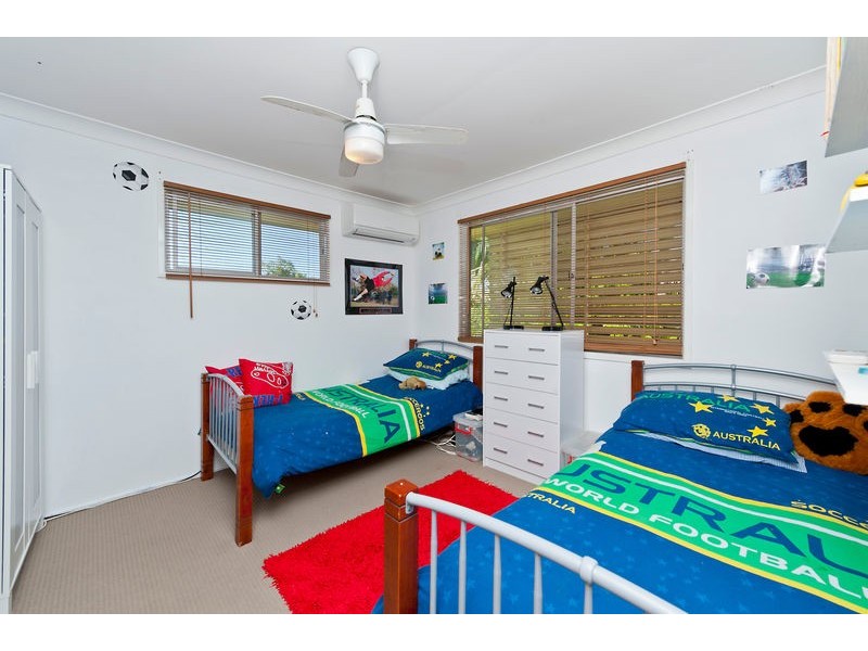 52 Pleasant Drive, Albany Creek QLD 4035