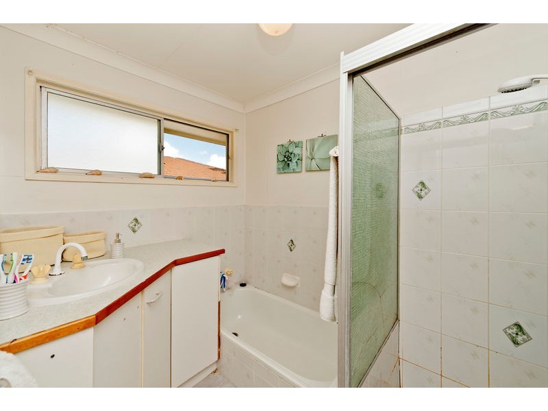 52 Pleasant Drive, Albany Creek QLD 4035