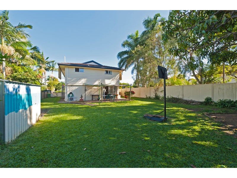 52 Pleasant Drive, Albany Creek QLD 4035
