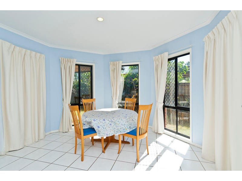 5 Applegum Court, Warner QLD 4500