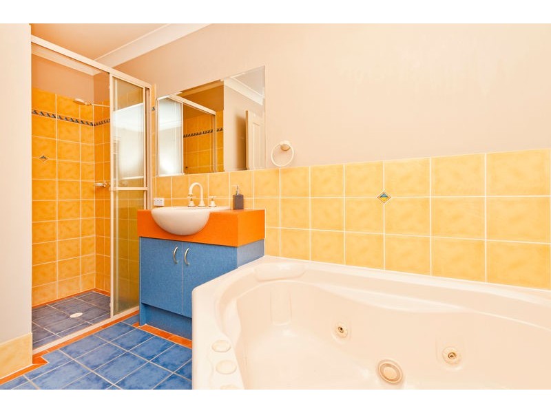 81 Lancewood Drive, Albany Creek QLD 4035