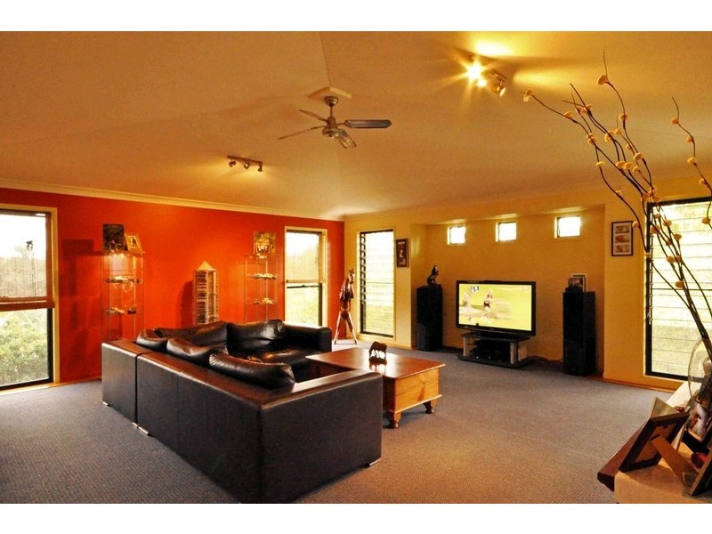 50 Ira Buckby Road West, Cashmere QLD 4500