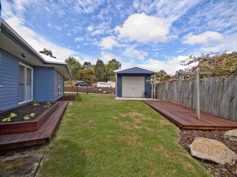 6 Laceflower Crescent, Eatons Hill QLD 4037
