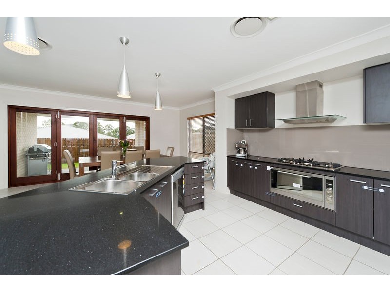 26 Ballyalla Crescent, Warner QLD 4500