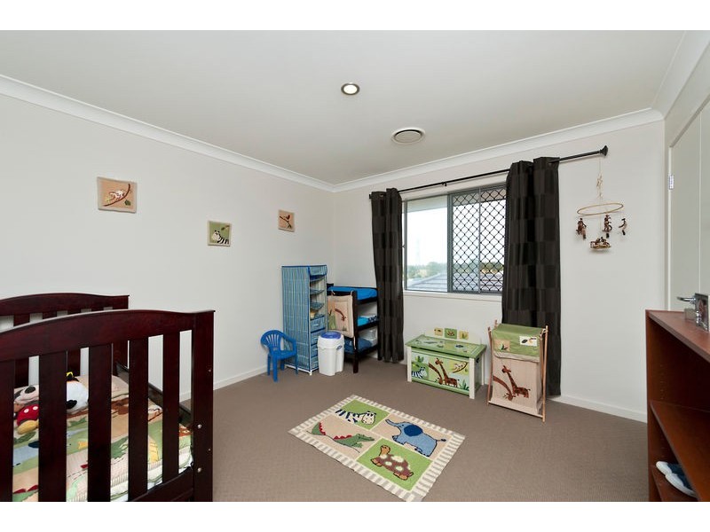 26 Ballyalla Crescent, Warner QLD 4500