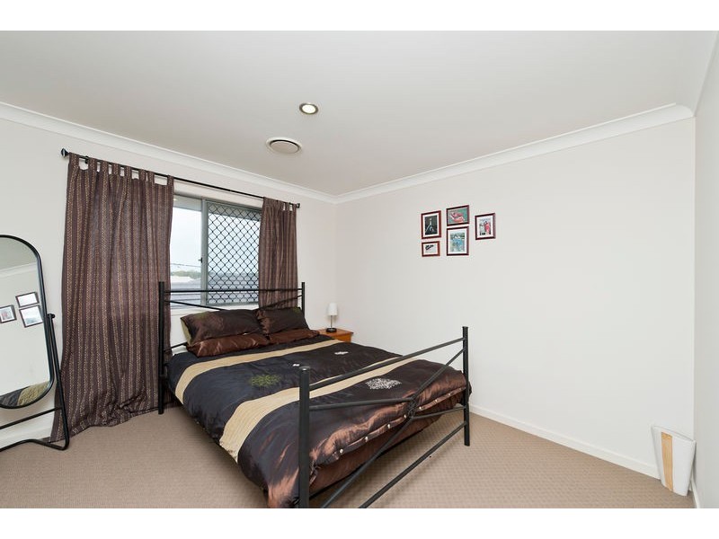 26 Ballyalla Crescent, Warner QLD 4500