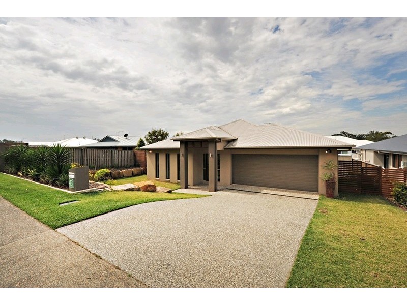 43 Bunya Crossing Road, Eatons Hill QLD 4037