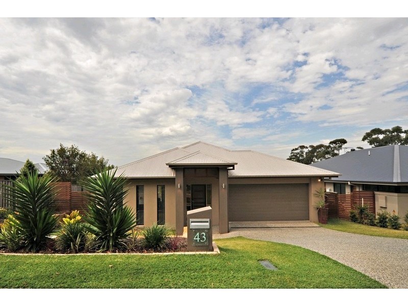 43 Bunya Crossing Road, Eatons Hill QLD 4037