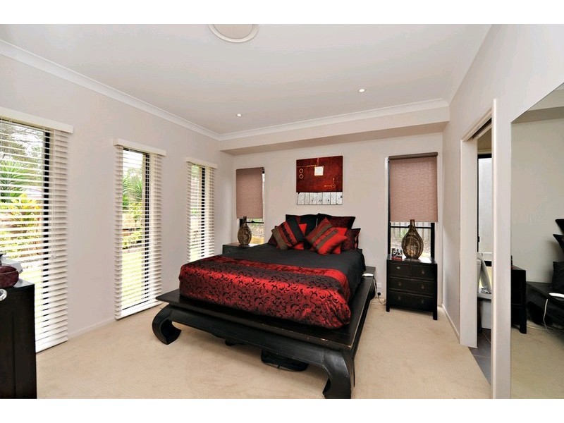 43 Bunya Crossing Road, Eatons Hill QLD 4037