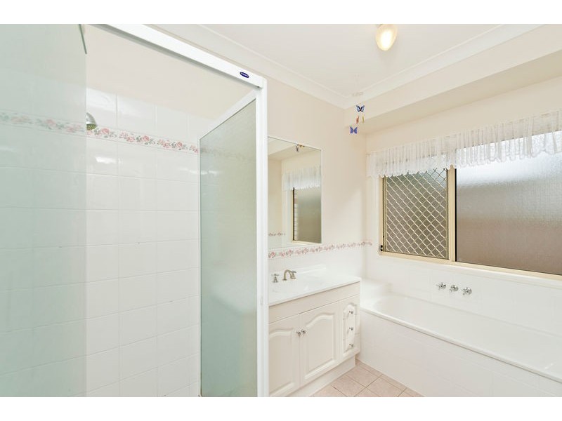 90 Gum Street, Warner QLD 4500