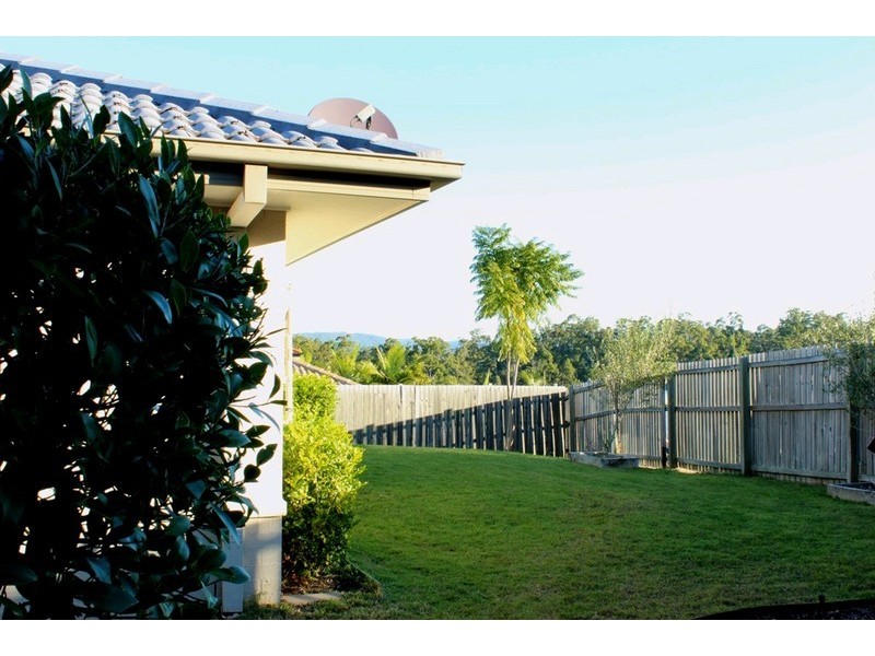 15 Windrush Close, Eatons Hill QLD 4037