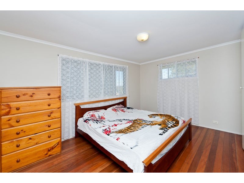 661 South Pine Road, Eatons Hill QLD 4037