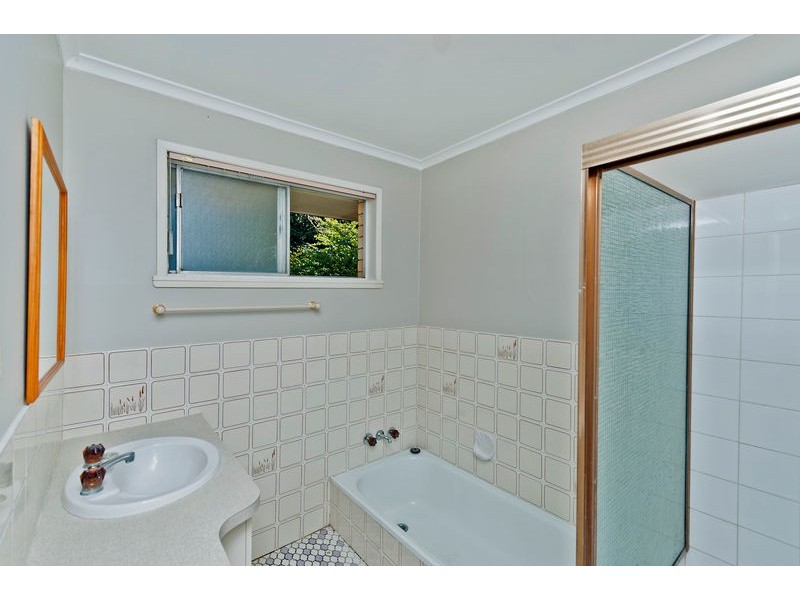 661 South Pine Road, Eatons Hill QLD 4037