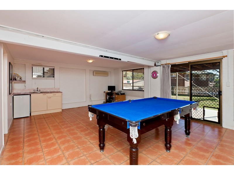 1 Avon Crescent, Albany Creek QLD 4035