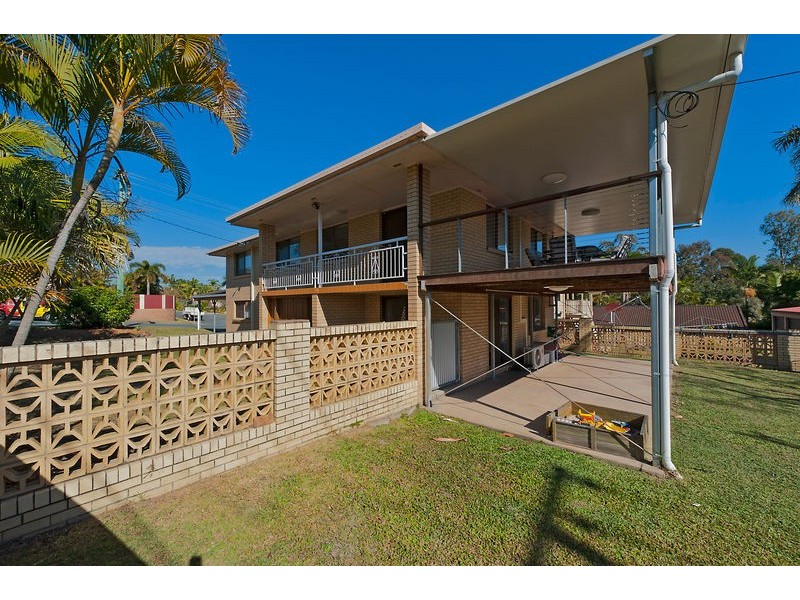 1 Avon Crescent, Albany Creek QLD 4035