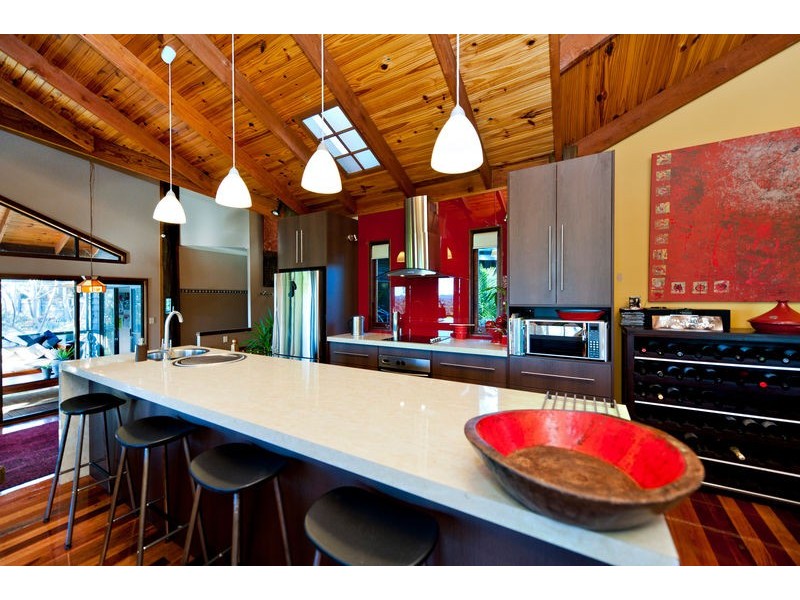 Eatons Hill QLD 4037