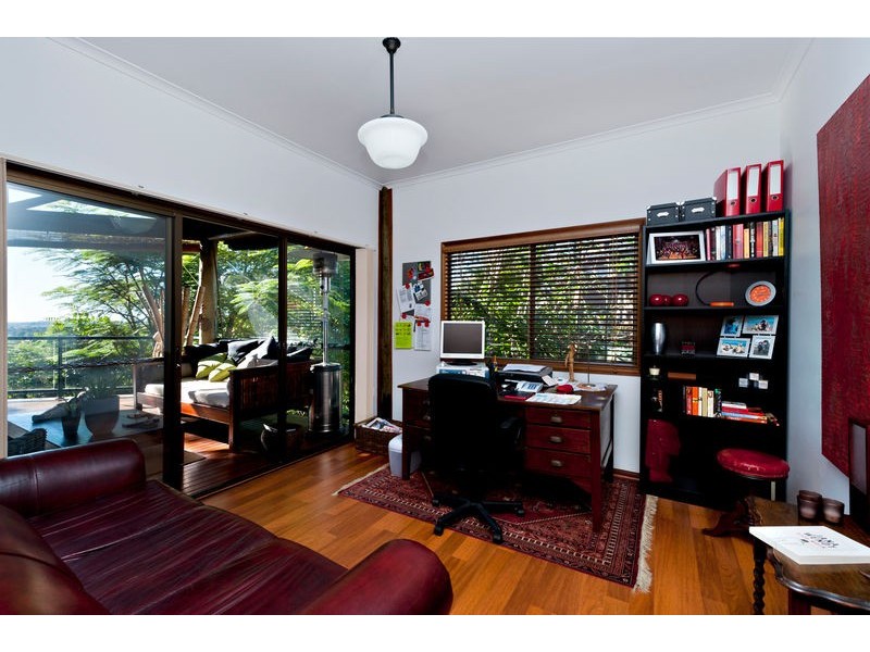 Eatons Hill QLD 4037