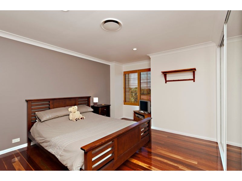 3 Ganton Place, Albany Creek QLD 4035