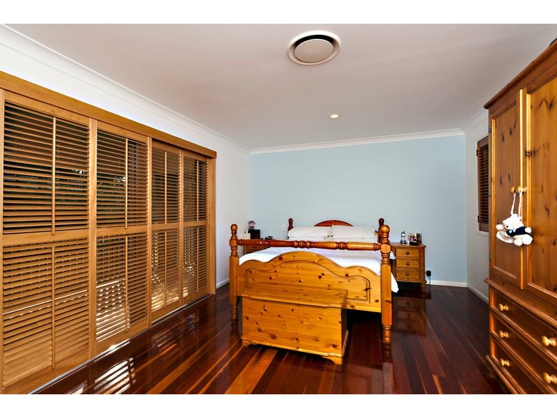 3 Ganton Place, Albany Creek QLD 4035