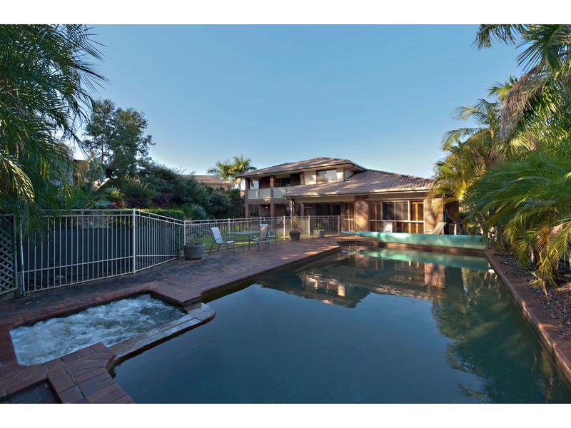 3 Ganton Place, Albany Creek QLD 4035