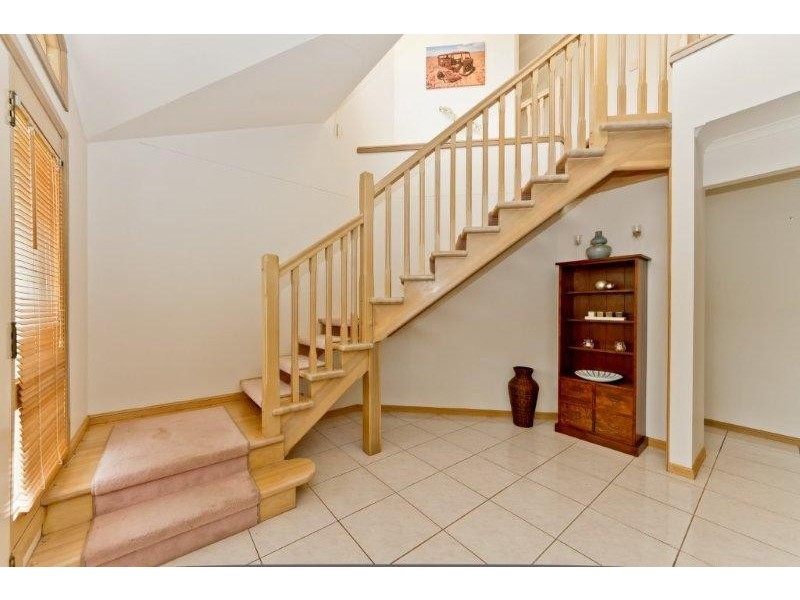 18 Turnberry Crescent, Albany Creek QLD 4035