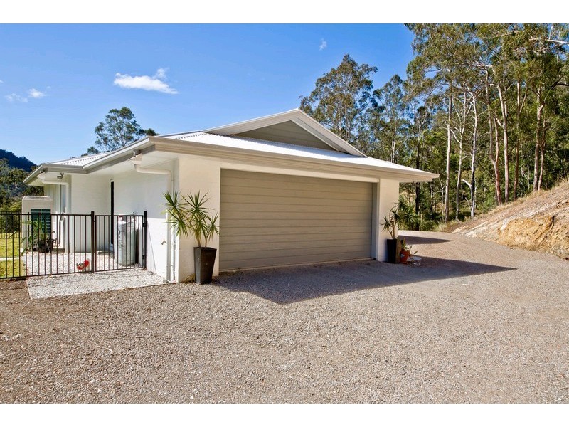 85-87 Glenhaven Close, Cedar Creek QLD 4520