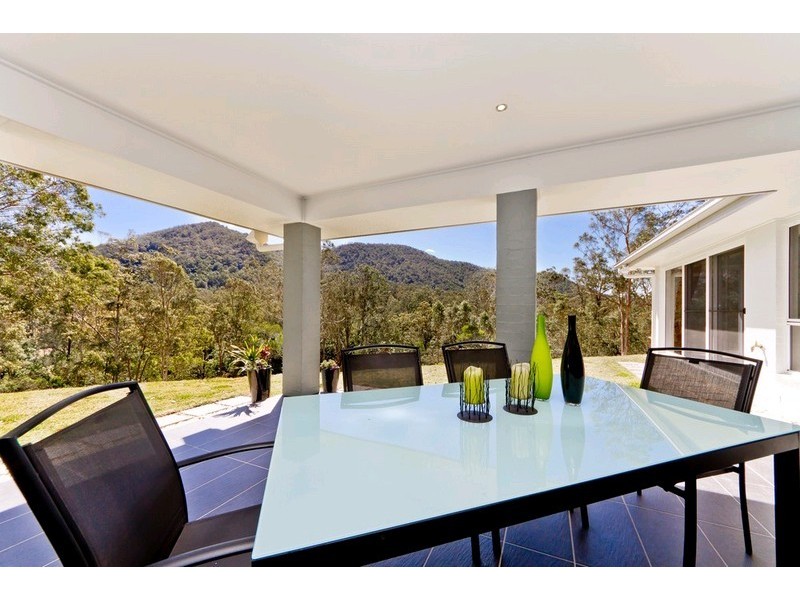 85-87 Glenhaven Close, Cedar Creek QLD 4520