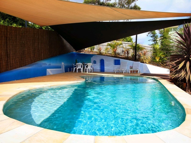 1 Kardinal Court, Eatons Hill QLD 4037