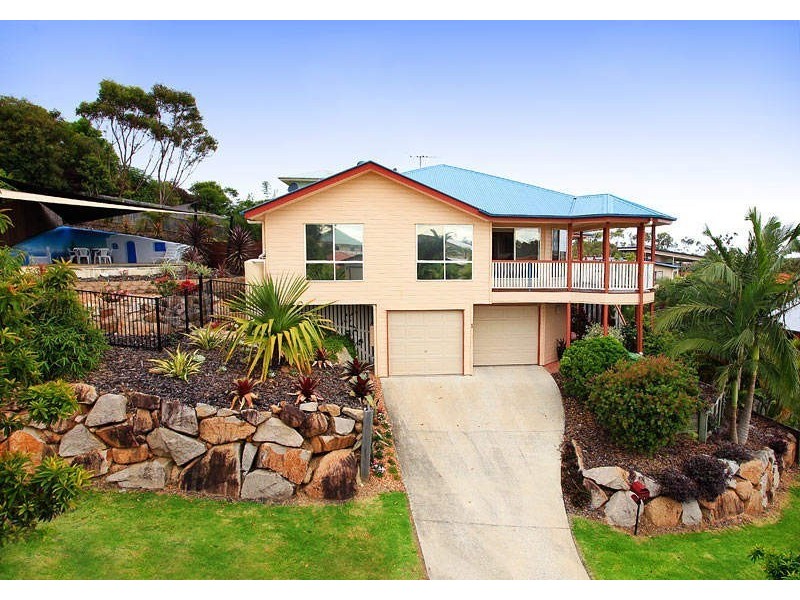 1 Kardinal Court, Eatons Hill QLD 4037