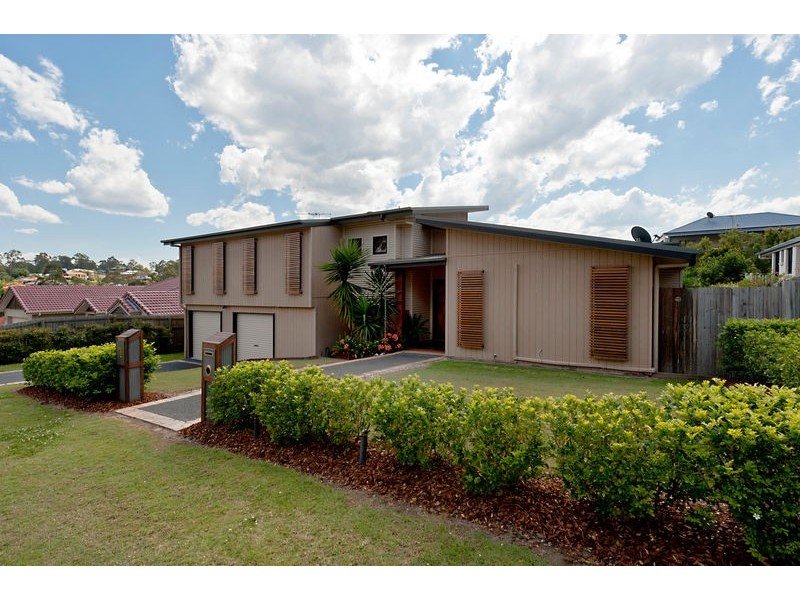 7 Diorama Court, Eatons Hill QLD 4037