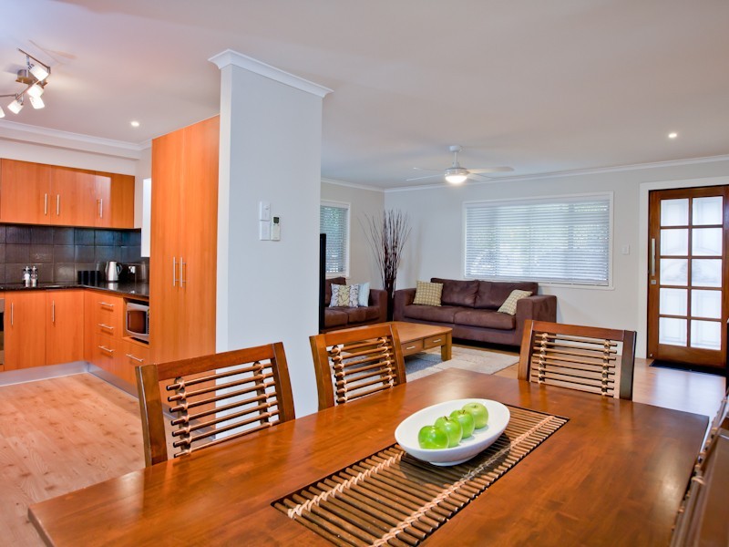 5 Devoran Street, Albany Creek QLD 4035