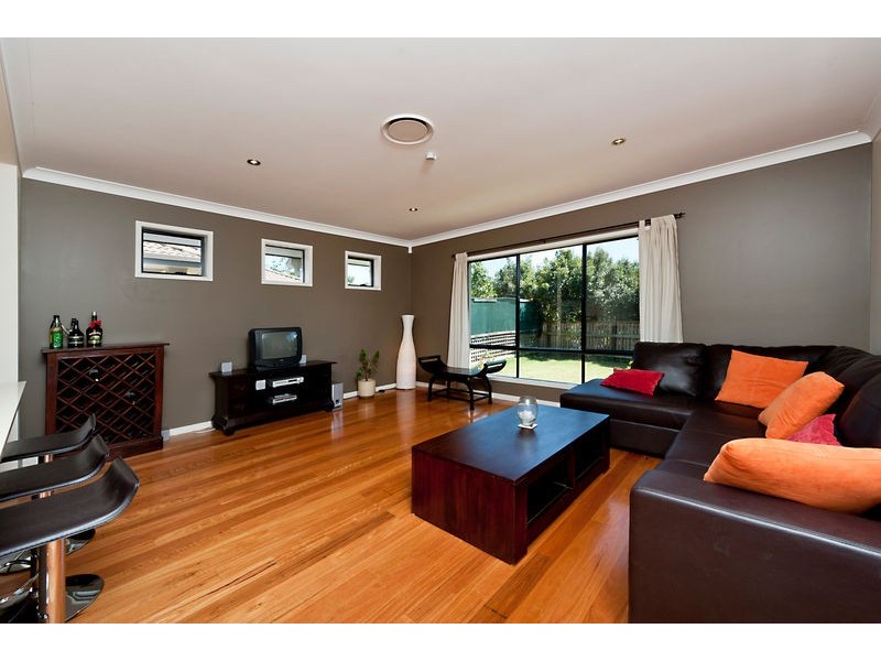 15 Rivergum Drive, Eatons Hill QLD 4037