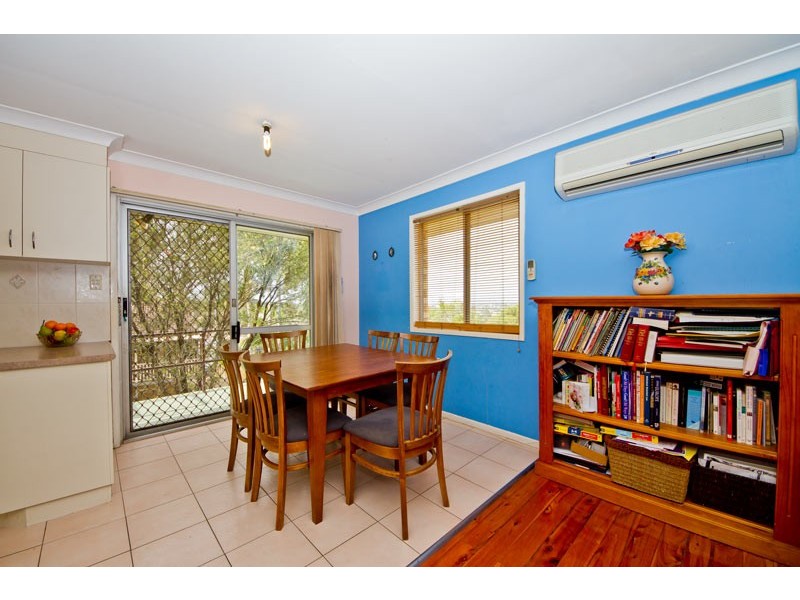 4 Janus Court, Eatons Hill QLD 4037