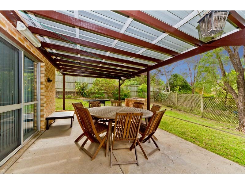 4 Janus Court, Eatons Hill QLD 4037