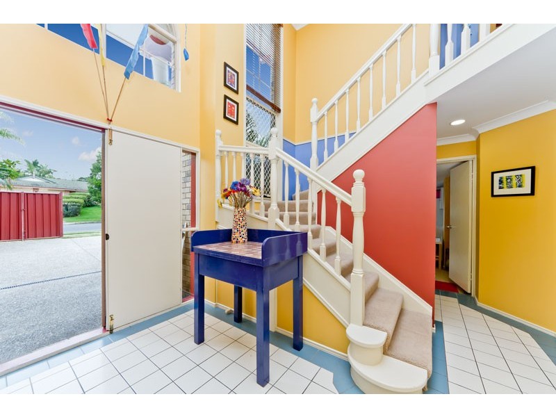 18 Saraband Drive, Eatons Hill QLD 4037