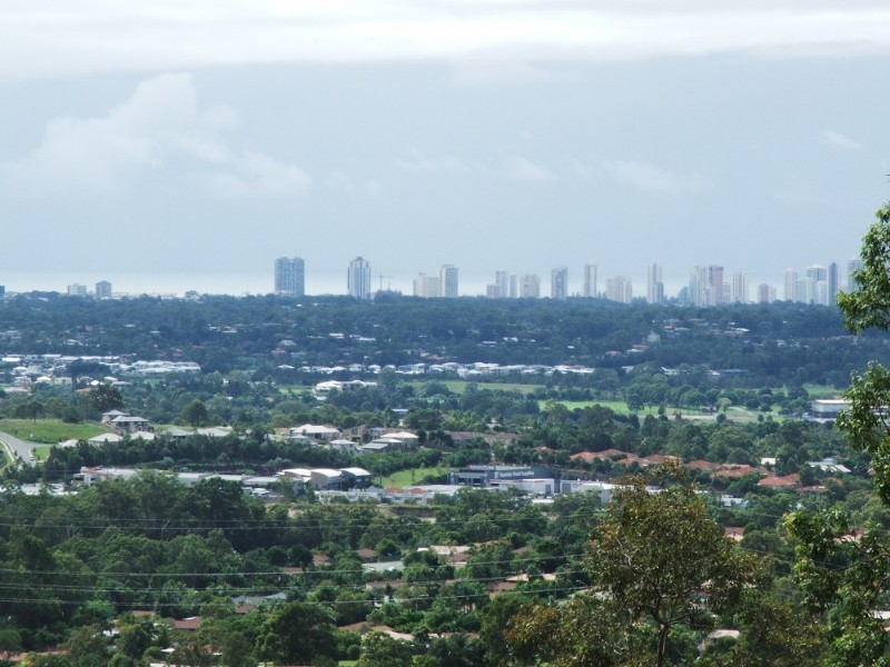 2 Ramada Place, Highland Park QLD 4211