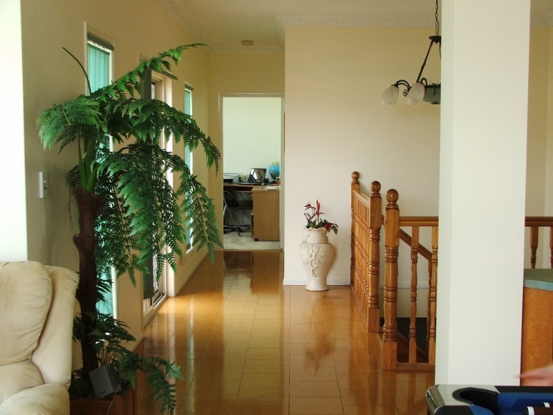 2 Ramada Place, Highland Park QLD 4211