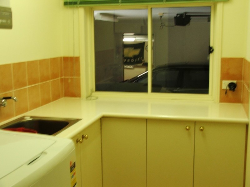 2 Ramada Place, Highland Park QLD 4211