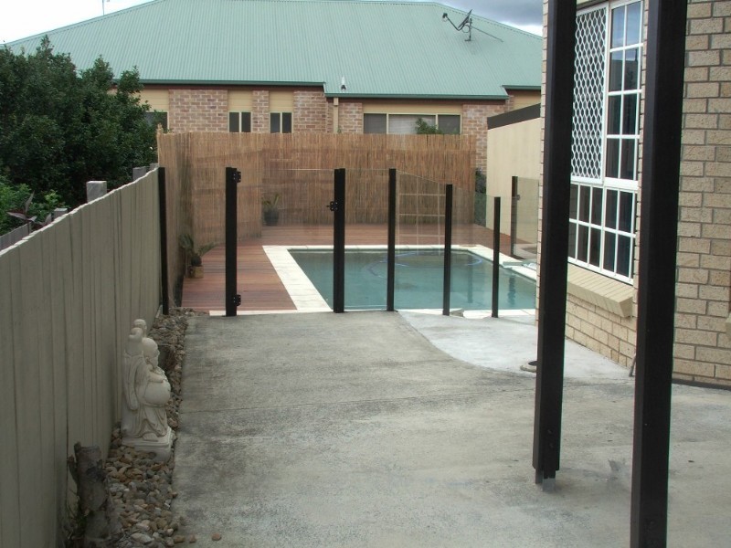 2 Ramada Place, Highland Park QLD 4211