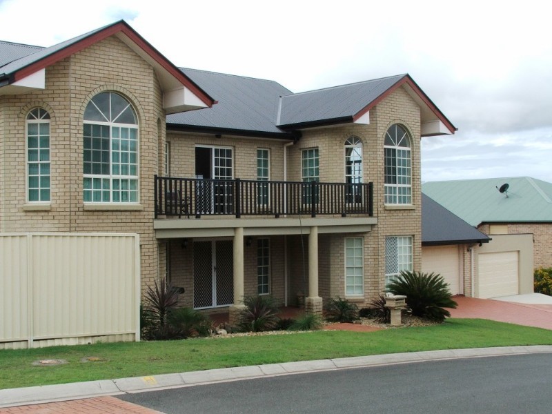 2 Ramada Place, Highland Park QLD 4211