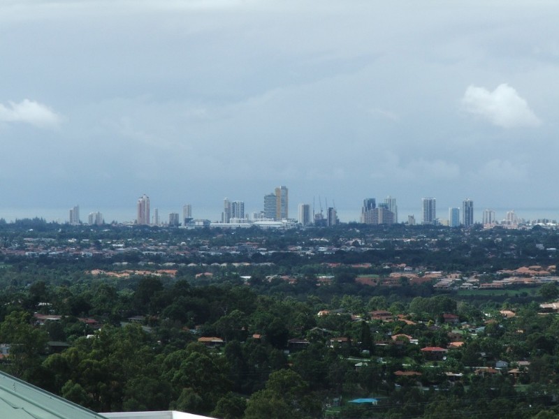 2 Ramada Place, Highland Park QLD 4211