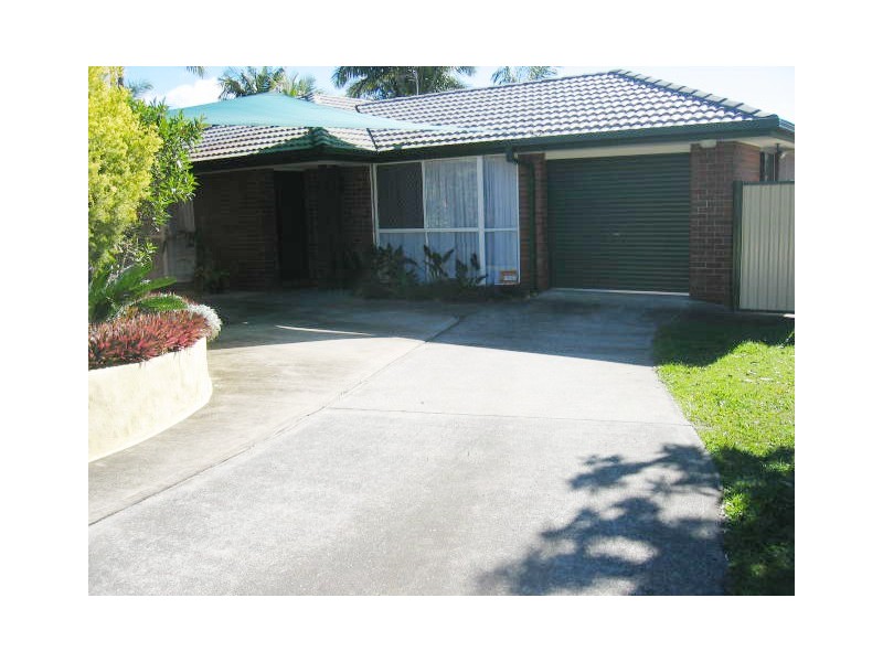 25 Carpenter Court, Worongary QLD 4213