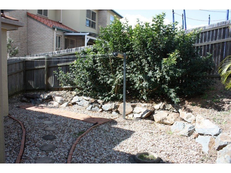 1/78 Kincaid Drive, Highland Park QLD 4211