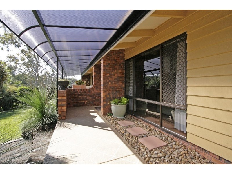 8 Grevillia  Avenue, Southport QLD 4215