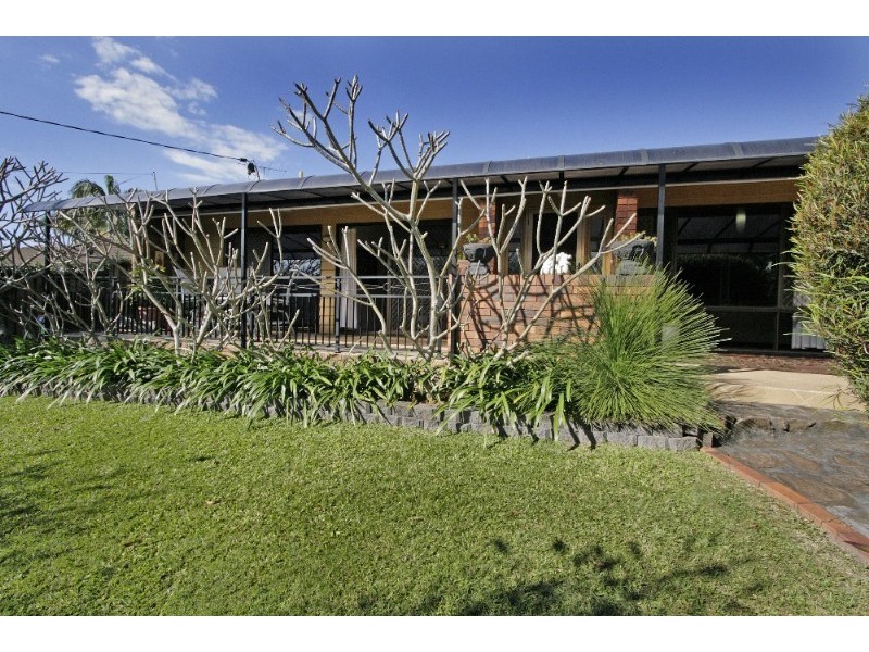 8 Grevillia  Avenue, Southport QLD 4215