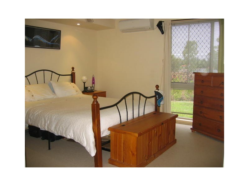 21 Levestam Court, Carrara QLD 4211