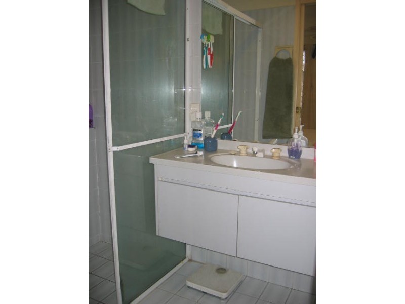 21 Levestam Court, Carrara QLD 4211