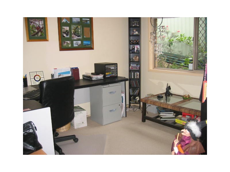 21 Levestam Court, Carrara QLD 4211