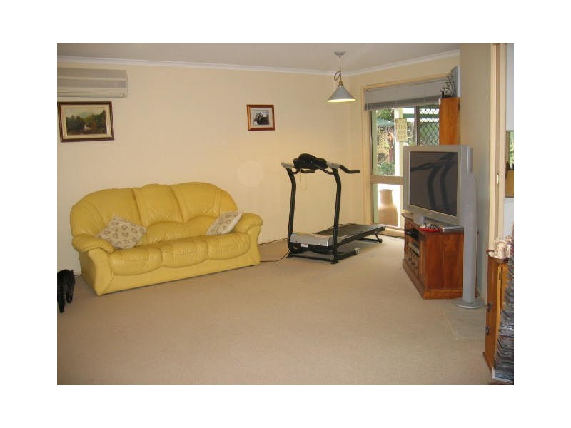 21 Levestam Court, Carrara QLD 4211